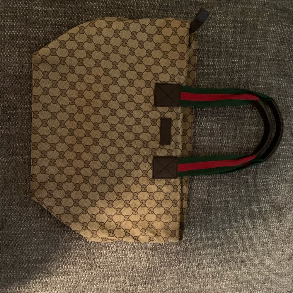 Gucci - Authentic Large Bag